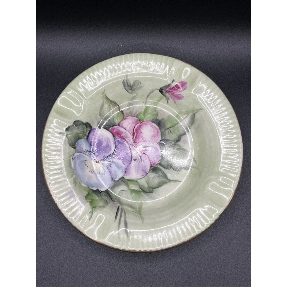 Vtg Green Ashtray w/‎ Flowers Victorian Hand Painted Trinket Dish 5